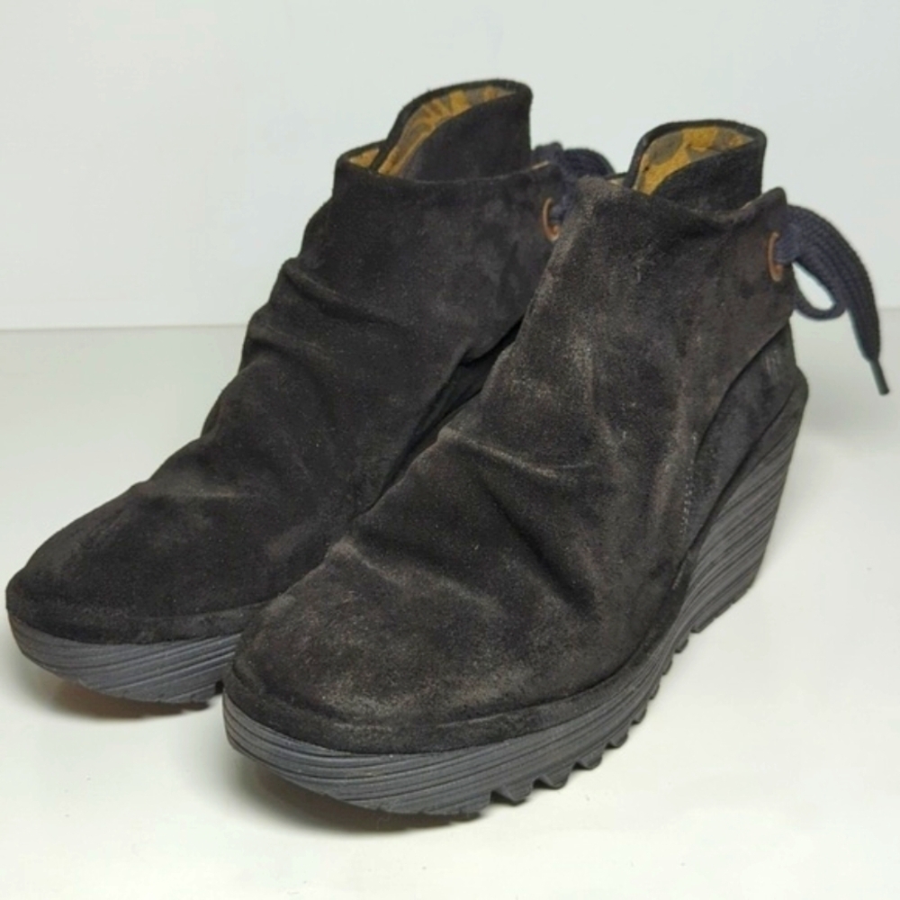 Fly London Yama pull on ankle wedge bootie women's size 5.5 EU 36